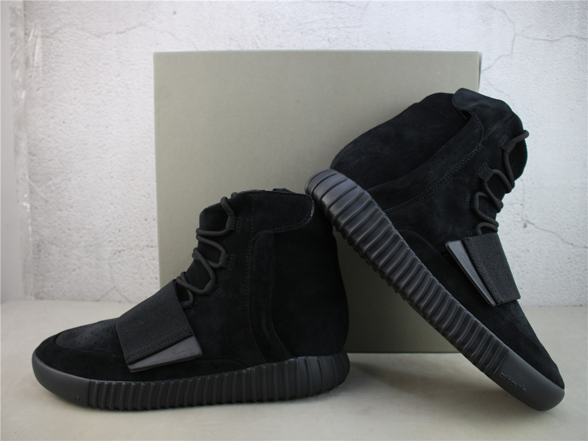 Yeezy Boost 750 Triple Black BB1839